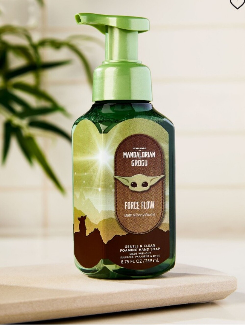 Bath & Body Works Green Mandalorian Grogu 'Force Flow' Foam Soap❇️ SOLD OUT ❇️